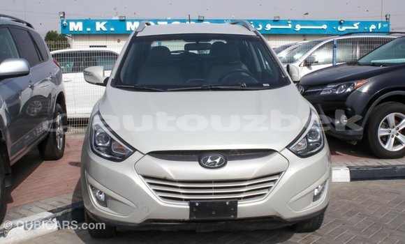 Buy Import Hyundai Tucson Beige Car in Import - Dubai in Andijon Buy Import Hyundai Tucson Beige Car in Import - Dubai in Andijon