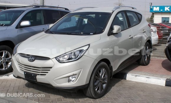 Buy Import Hyundai Tucson Beige Car in Import - Dubai in Andijon Buy Import Hyundai Tucson Beige Car in Import - Dubai in Andijon