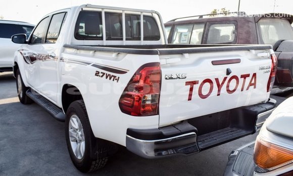 Buy Import Toyota Hilux White Car in Import - Dubai in Andijon Buy Import Toyota Hilux White Car in Import - Dubai in Andijon