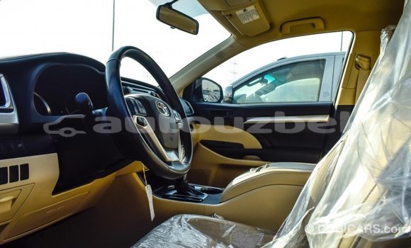 Buy Import Toyota Highlander Black Car in Import - Dubai in Andijon Buy Import Toyota Highlander Black Car in Import - Dubai in Andijon