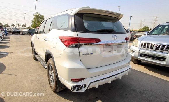 Buy Import Toyota Fortuner White Car in Import - Dubai in Andijon Buy Import Toyota Fortuner White Car in Import - Dubai in Andijon