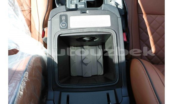 Buy Import Toyota Prado White Car in Import - Dubai in Andijon Buy Import Toyota Prado White Car in Import - Dubai in Andijon