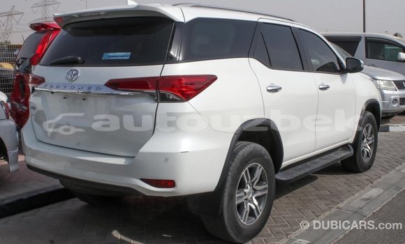 Buy Import Toyota Fortuner White Car in Import - Dubai in Andijon Buy Import Toyota Fortuner White Car in Import - Dubai in Andijon