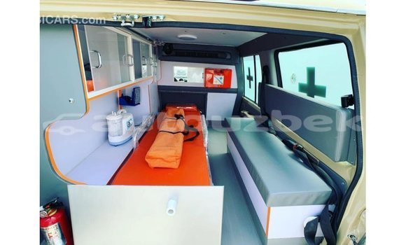 Buy Import Toyota Land Cruiser Beige Car in Import - Dubai in Andijon Buy Import Toyota Land Cruiser Beige Car in Import - Dubai in Andijon