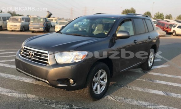 Buy Import Toyota Highlander Other Car in Import - Dubai in Andijon Buy Import Toyota Highlander Other Car in Import - Dubai in Andijon