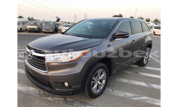 Buy Import Toyota Highlander Other Car in Import - Dubai in Andijon Buy Import Toyota Highlander Other Car in Import - Dubai in Andijon