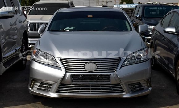Buy Import Lexus ES Other Car in Import - Dubai in Andijon Buy Import Lexus ES Other Car in Import - Dubai in Andijon