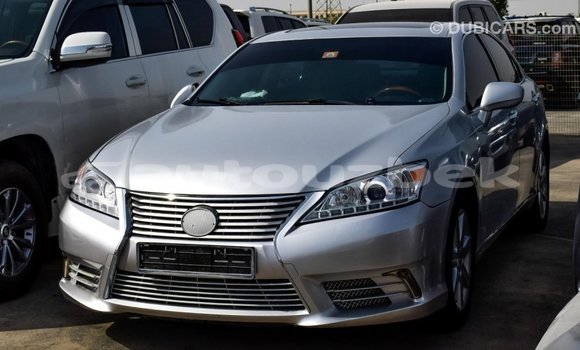 Buy Import Lexus ES Other Car in Import - Dubai in Andijon Buy Import Lexus ES Other Car in Import - Dubai in Andijon