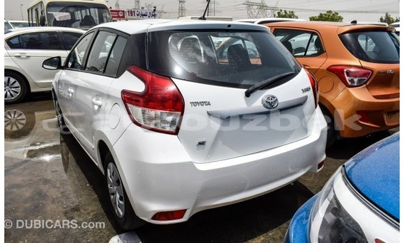 Buy Import Toyota Yaris White Car in Import - Dubai in Andijon Buy Import Toyota Yaris White Car in Import - Dubai in Andijon