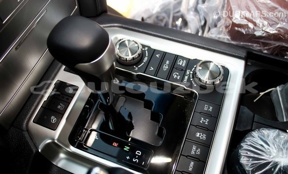 Buy Import Toyota Land Cruiser Black Car in Import - Dubai in Andijon Buy Import Toyota Land Cruiser Black Car in Import - Dubai in Andijon