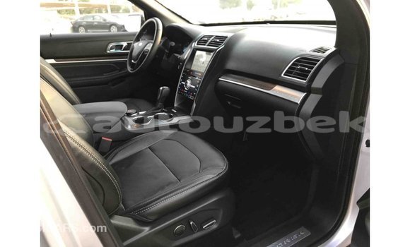 Buy Import Ford Explorer Other Car in Import - Dubai in Andijon Buy Import Ford Explorer Other Car in Import - Dubai in Andijon