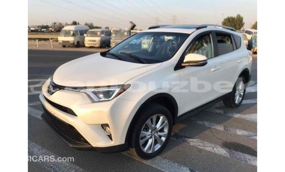 Buy Import Toyota 4Runner White Car in Import - Dubai in Andijon Buy Import Toyota 4Runner White Car in Import - Dubai in Andijon