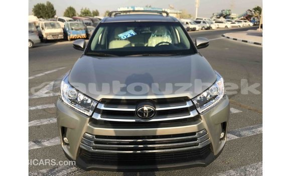 Buy Import Toyota Highlander Other Car in Import - Dubai in Andijon Buy Import Toyota Highlander Other Car in Import - Dubai in Andijon