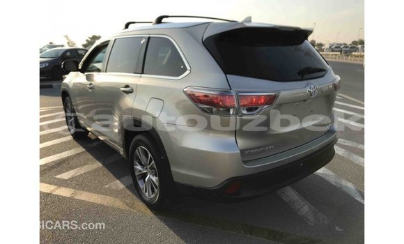 Buy Import Toyota Highlander Other Car in Import - Dubai in Andijon Buy Import Toyota Highlander Other Car in Import - Dubai in Andijon