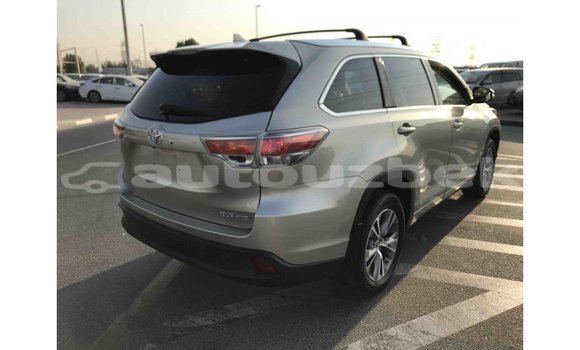 Buy Import Toyota Highlander Other Car in Import - Dubai in Andijon Buy Import Toyota Highlander Other Car in Import - Dubai in Andijon