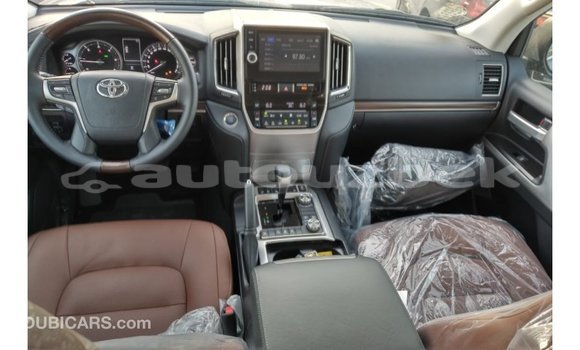 Buy Import Toyota Land Cruiser Black Car in Import - Dubai in Andijon Buy Import Toyota Land Cruiser Black Car in Import - Dubai in Andijon