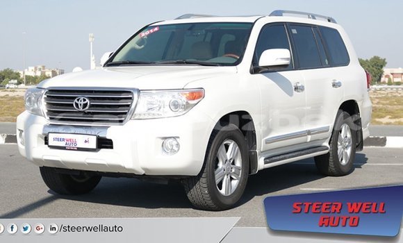 Buy Import Toyota Land Cruiser White Car in Import - Dubai in Andijon Buy Import Toyota Land Cruiser White Car in Import - Dubai in Andijon