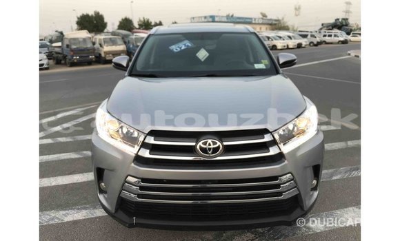 Buy Import Toyota Highlander Other Car in Import - Dubai in Andijon Buy Import Toyota Highlander Other Car in Import - Dubai in Andijon