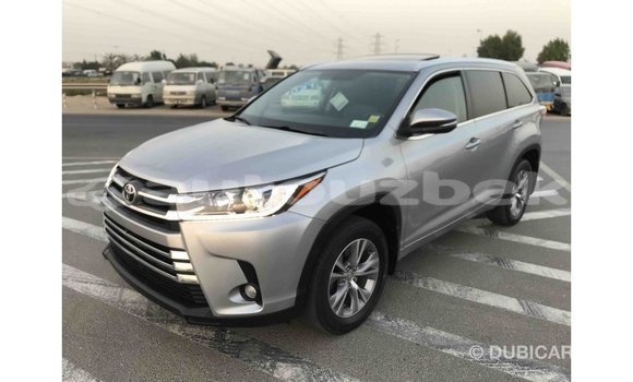 Buy Import Toyota Highlander Other Car in Import - Dubai in Andijon Buy Import Toyota Highlander Other Car in Import - Dubai in Andijon