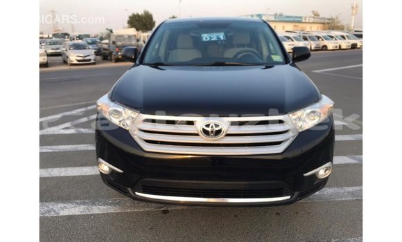 Buy Import Toyota Highlander Black Car in Import - Dubai in Andijon Buy Import Toyota Highlander Black Car in Import - Dubai in Andijon