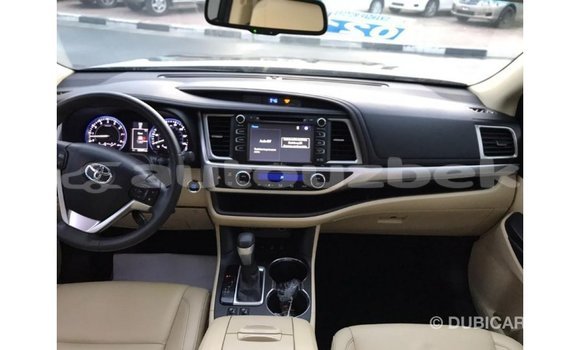 Buy Import Toyota Highlander Other Car in Import - Dubai in Andijon Buy Import Toyota Highlander Other Car in Import - Dubai in Andijon