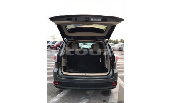 Buy Import Toyota Highlander Other Car in Import - Dubai in Andijon Buy Import Toyota Highlander Other Car in Import - Dubai in Andijon