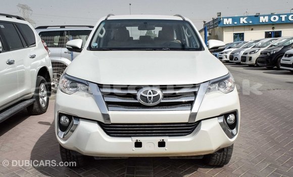 Buy Import Toyota Fortuner White Car in Import - Dubai in Andijon Buy Import Toyota Fortuner White Car in Import - Dubai in Andijon