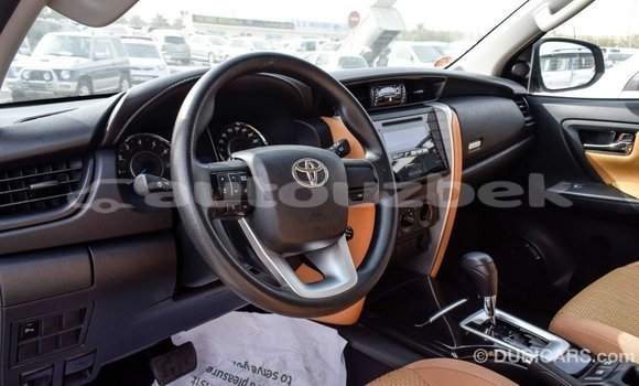 Buy Import Toyota Fortuner White Car in Import - Dubai in Andijon Buy Import Toyota Fortuner White Car in Import - Dubai in Andijon