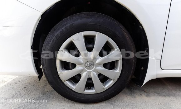 Buy Import Toyota Corolla White Car in Import - Dubai in Andijon Buy Import Toyota Corolla White Car in Import - Dubai in Andijon