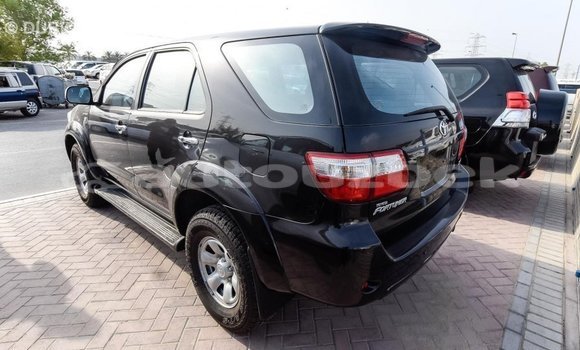 Buy Import Toyota Fortuner Black Car in Import - Dubai in Andijon Buy Import Toyota Fortuner Black Car in Import - Dubai in Andijon
