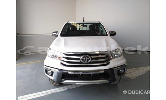 Buy Import Toyota Hilux White Car in Import - Dubai in Andijon Buy Import Toyota Hilux White Car in Import - Dubai in Andijon