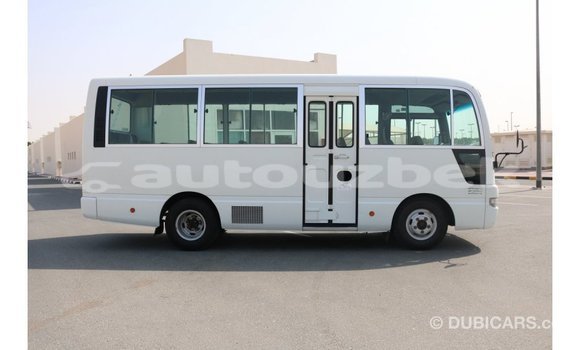 Buy Import Nissan 350Z White Car in Import - Dubai in Andijon Buy Import Nissan 350Z White Car in Import - Dubai in Andijon