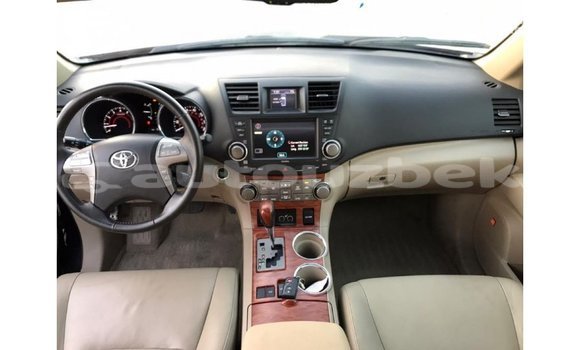Buy Import Toyota Highlander Black Car in Import - Dubai in Andijon Buy Import Toyota Highlander Black Car in Import - Dubai in Andijon