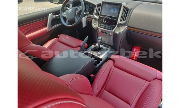 Buy Import Toyota Land Cruiser Black Car in Import - Dubai in Andijon Buy Import Toyota Land Cruiser Black Car in Import - Dubai in Andijon