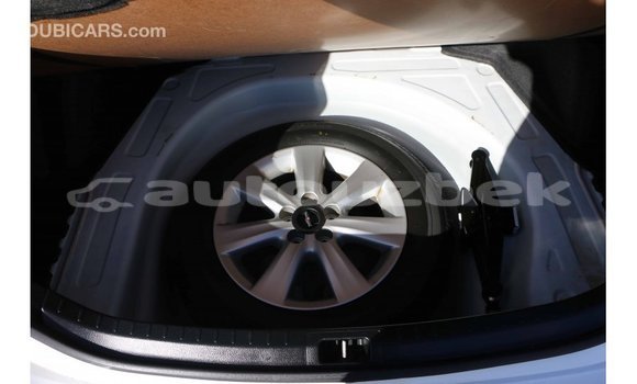 Buy Import Toyota Corolla White Car in Import - Dubai in Andijon Buy Import Toyota Corolla White Car in Import - Dubai in Andijon