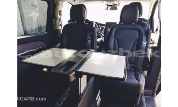 Buy Import Mercedes-Benz 250 Black Car in Import - Dubai in Andijon Buy Import Mercedes-Benz 250 Black Car in Import - Dubai in Andijon
