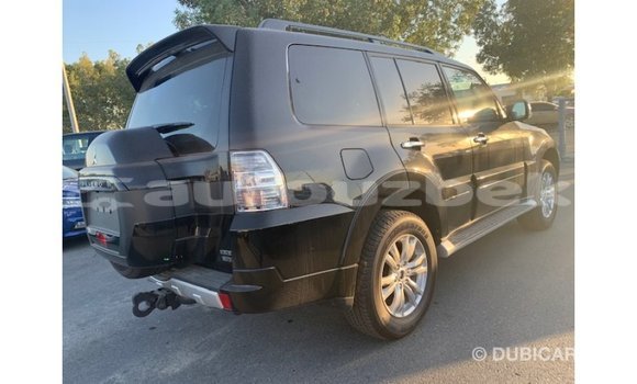 Buy Import Mitsubishi Pajero Black Car in Import - Dubai in Andijon Buy Import Mitsubishi Pajero Black Car in Import - Dubai in Andijon