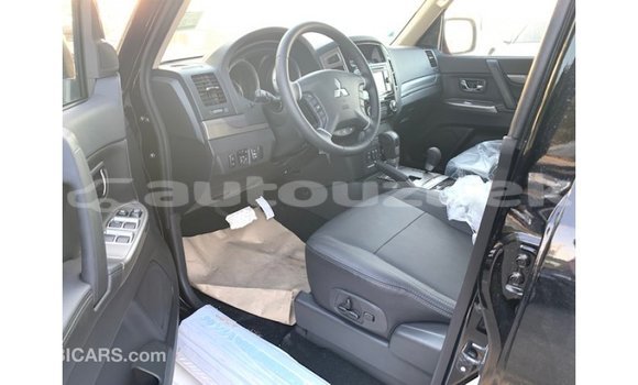 Buy Import Mitsubishi Pajero Black Car in Import - Dubai in Andijon Buy Import Mitsubishi Pajero Black Car in Import - Dubai in Andijon