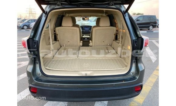 Buy Import Toyota Highlander Green Car in Import - Dubai in Andijon Buy Import Toyota Highlander Green Car in Import - Dubai in Andijon