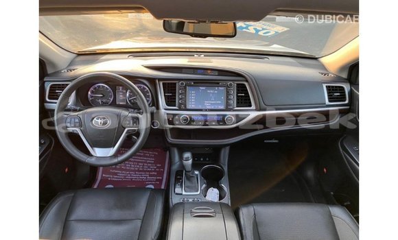 Buy Import Toyota Highlander Other Car in Import - Dubai in Andijon Buy Import Toyota Highlander Other Car in Import - Dubai in Andijon