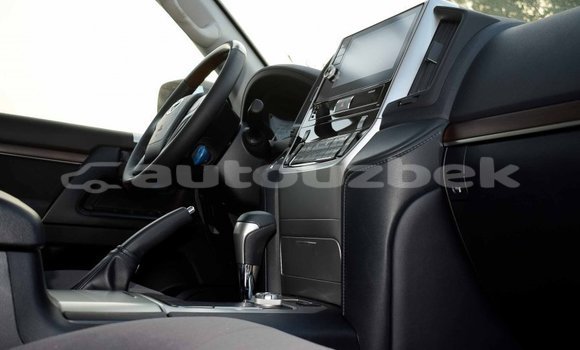 Buy Import Toyota Land Cruiser White Car in Import - Dubai in Andijon Buy Import Toyota Land Cruiser White Car in Import - Dubai in Andijon