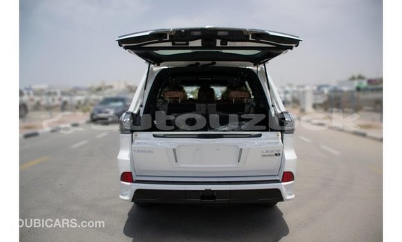 Buy Import Lexus LX White Car in Import - Dubai in Andijon Buy Import Lexus LX White Car in Import - Dubai in Andijon