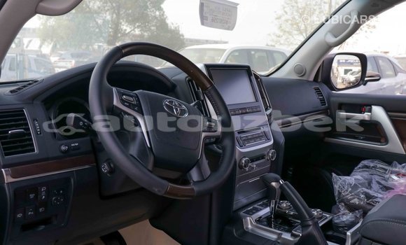 Buy Import Toyota Land Cruiser Black Car in Import - Dubai in Andijon Buy Import Toyota Land Cruiser Black Car in Import - Dubai in Andijon