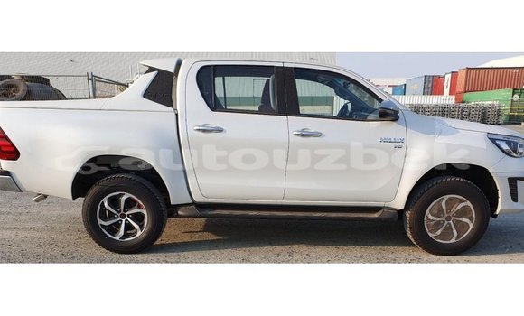 Buy Import Toyota Hilux White Car in Import - Dubai in Andijon Buy Import Toyota Hilux White Car in Import - Dubai in Andijon