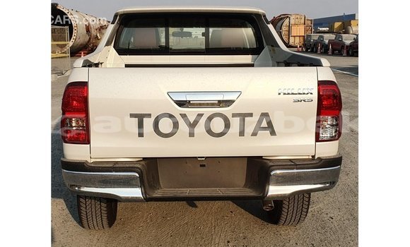 Buy Import Toyota Hilux White Car in Import - Dubai in Andijon Buy Import Toyota Hilux White Car in Import - Dubai in Andijon