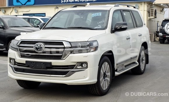 Buy Import Toyota Land Cruiser White Car in Import - Dubai in Andijon Buy Import Toyota Land Cruiser White Car in Import - Dubai in Andijon