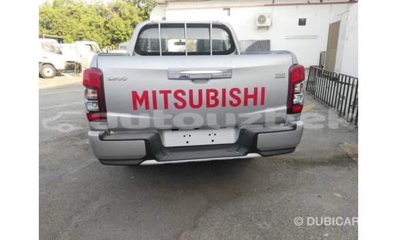 Buy Import Mitsubishi L200 Other Car in Import - Dubai in Andijon Buy Import Mitsubishi L200 Other Car in Import - Dubai in Andijon