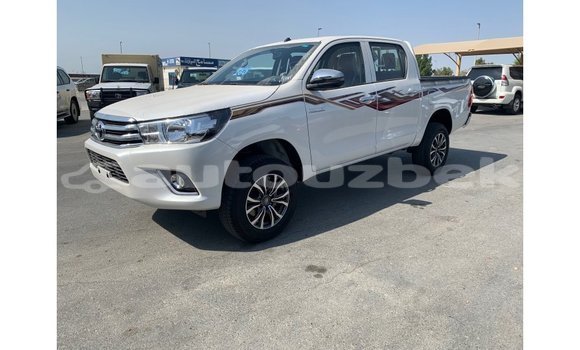 Buy Import Toyota Hilux White Car in Import - Dubai in Andijon Buy Import Toyota Hilux White Car in Import - Dubai in Andijon