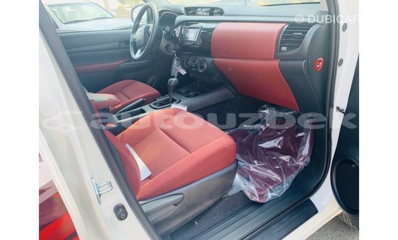 Buy Import Toyota Hilux White Car in Import - Dubai in Andijon Buy Import Toyota Hilux White Car in Import - Dubai in Andijon