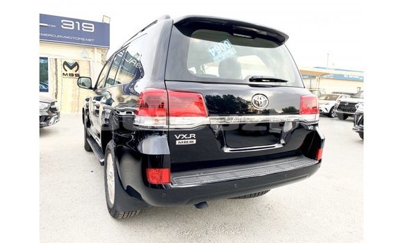 Buy Import Toyota Land Cruiser Black Car in Import - Dubai in Andijon Buy Import Toyota Land Cruiser Black Car in Import - Dubai in Andijon